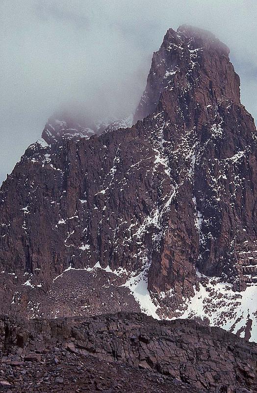 WT 1400 218-19 Kenya Mt Kenya Nelion.jpg